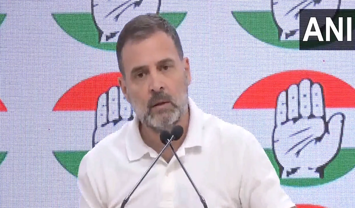 जब सरकार बदलेगी तो ‘लोकतंत्र का चीरहरण’ करने वालों पर होगी कार्रवाई, बिना नाम लिए राहुल का BJP पर वार