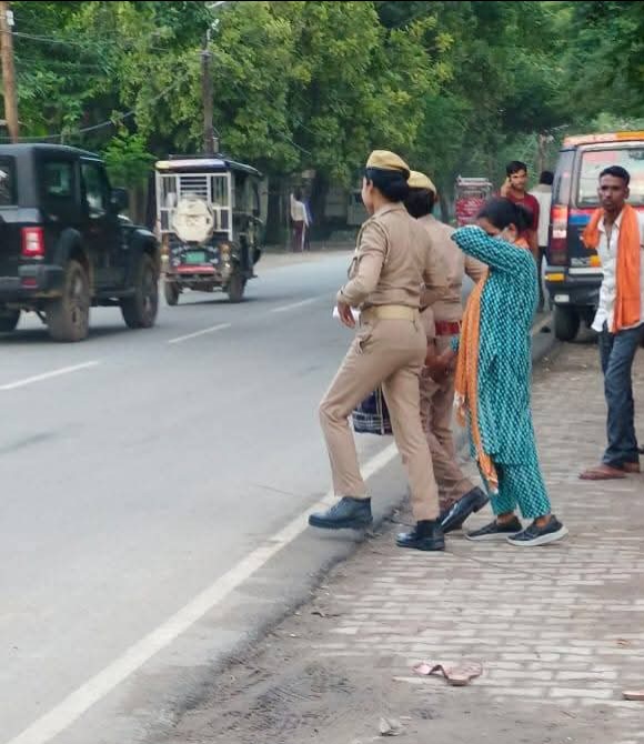हरदोई में पति की आत्महत्या, पत्नी गिरफ्तार, तलाक की मांग और दूसरी शादी का मामला, छह लोगों पर केस