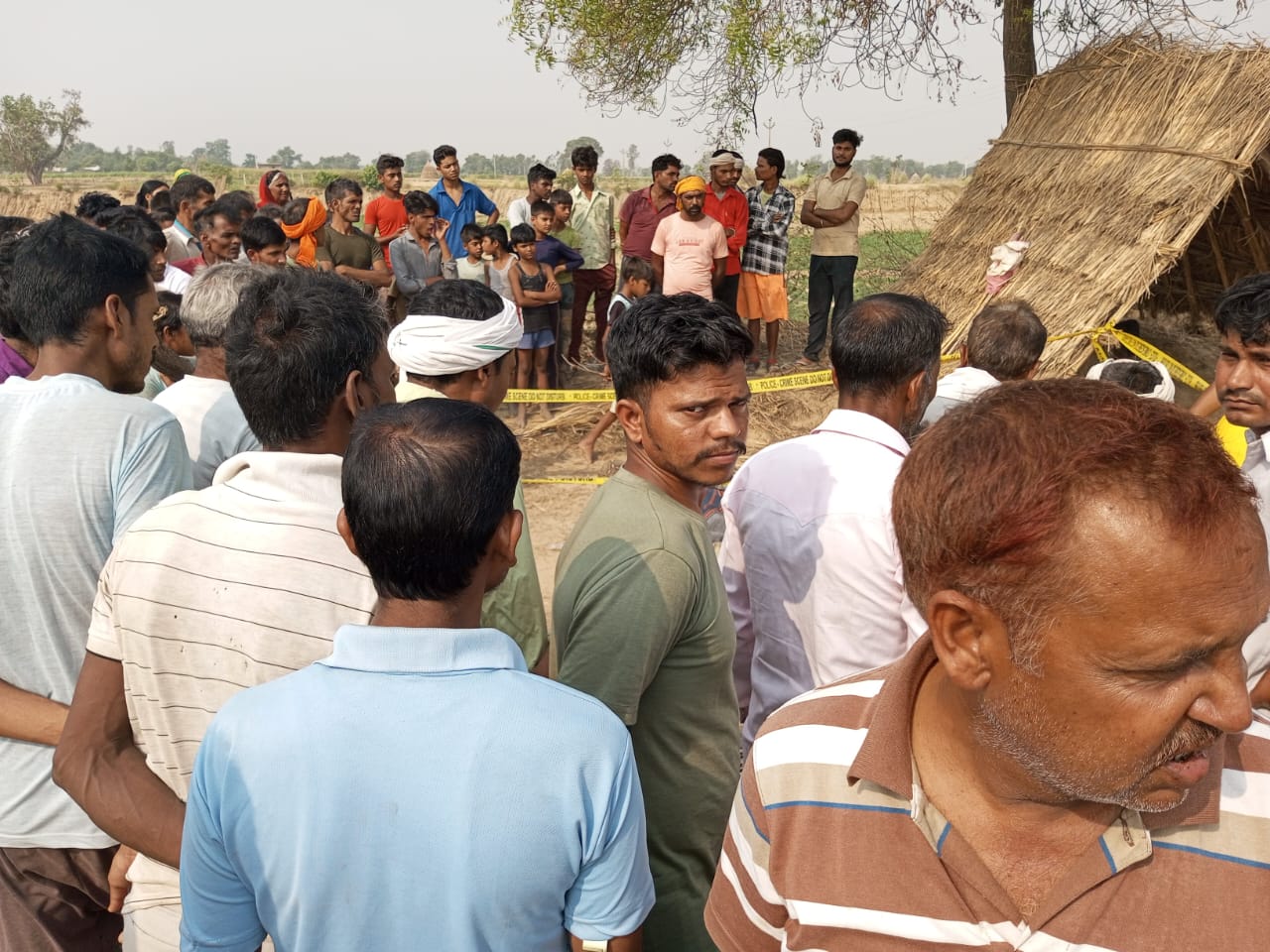 फ़सल की रखवाली कर रहे किसान की गला रेतकर हत्या,पहले ईंट से सिर पर किए वार,बाद में कर दी हत्या     