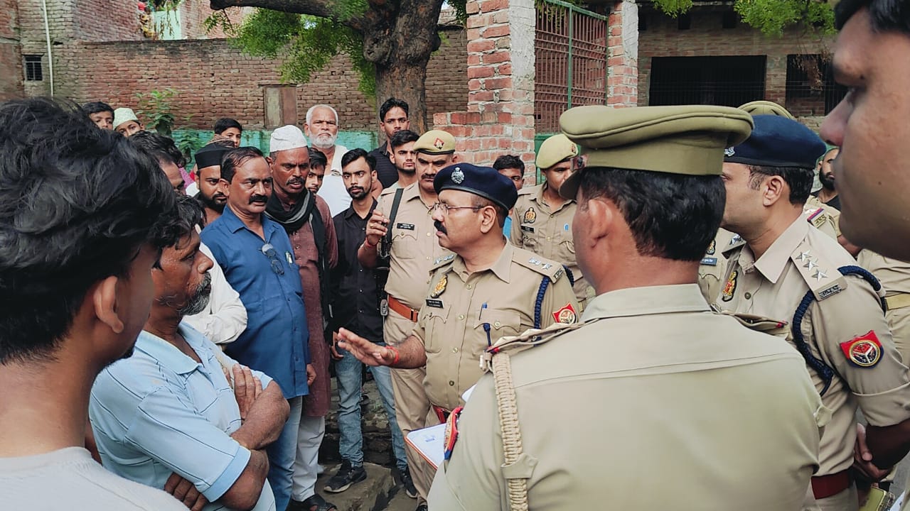 मोहर्रम को लेकर अलर्ट पुलिस 