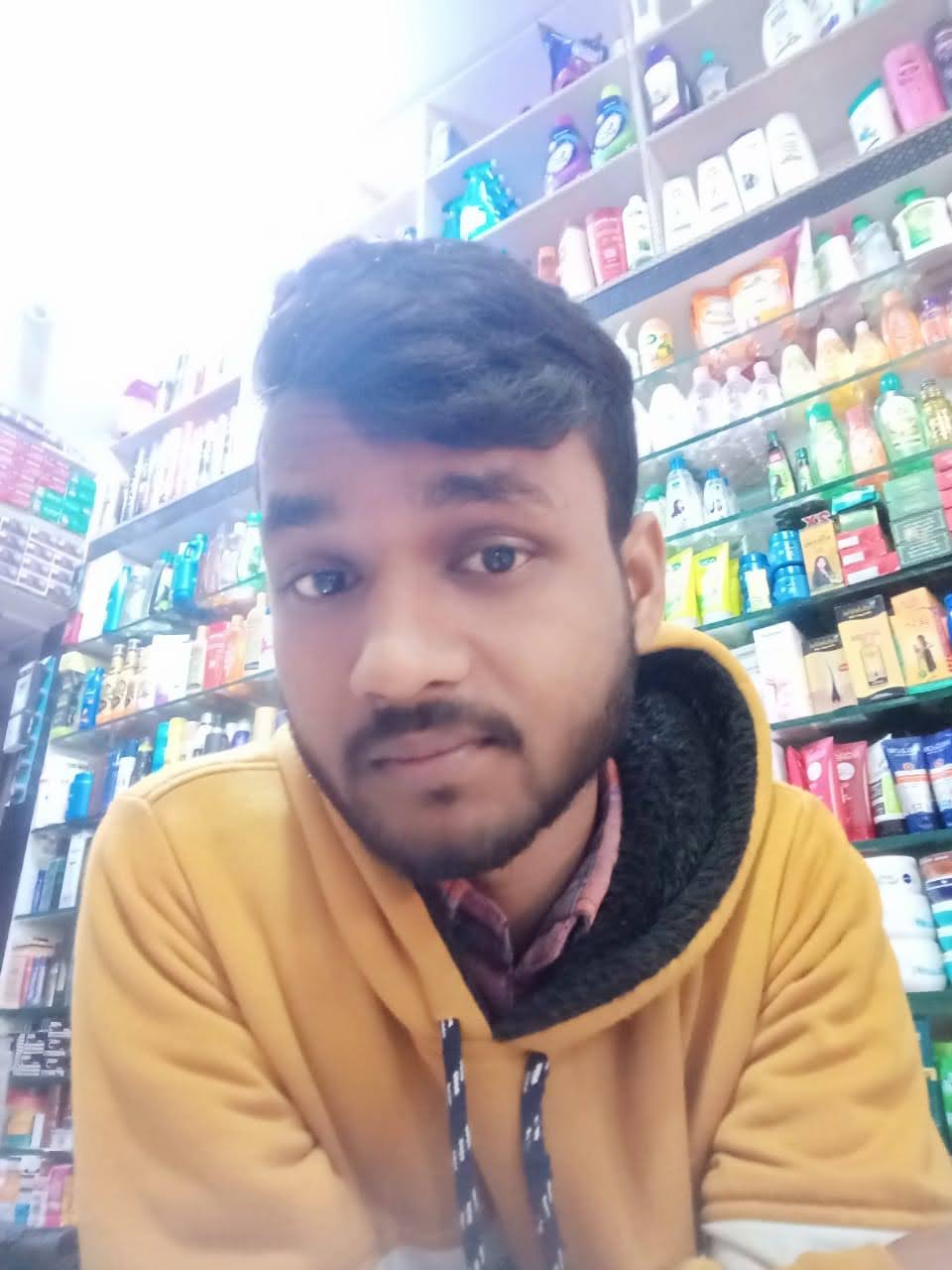 मुंडेर गांव में युवक ने संदिग्ध परिस्थितियों में फांसी लगाकर की आत्महत्या