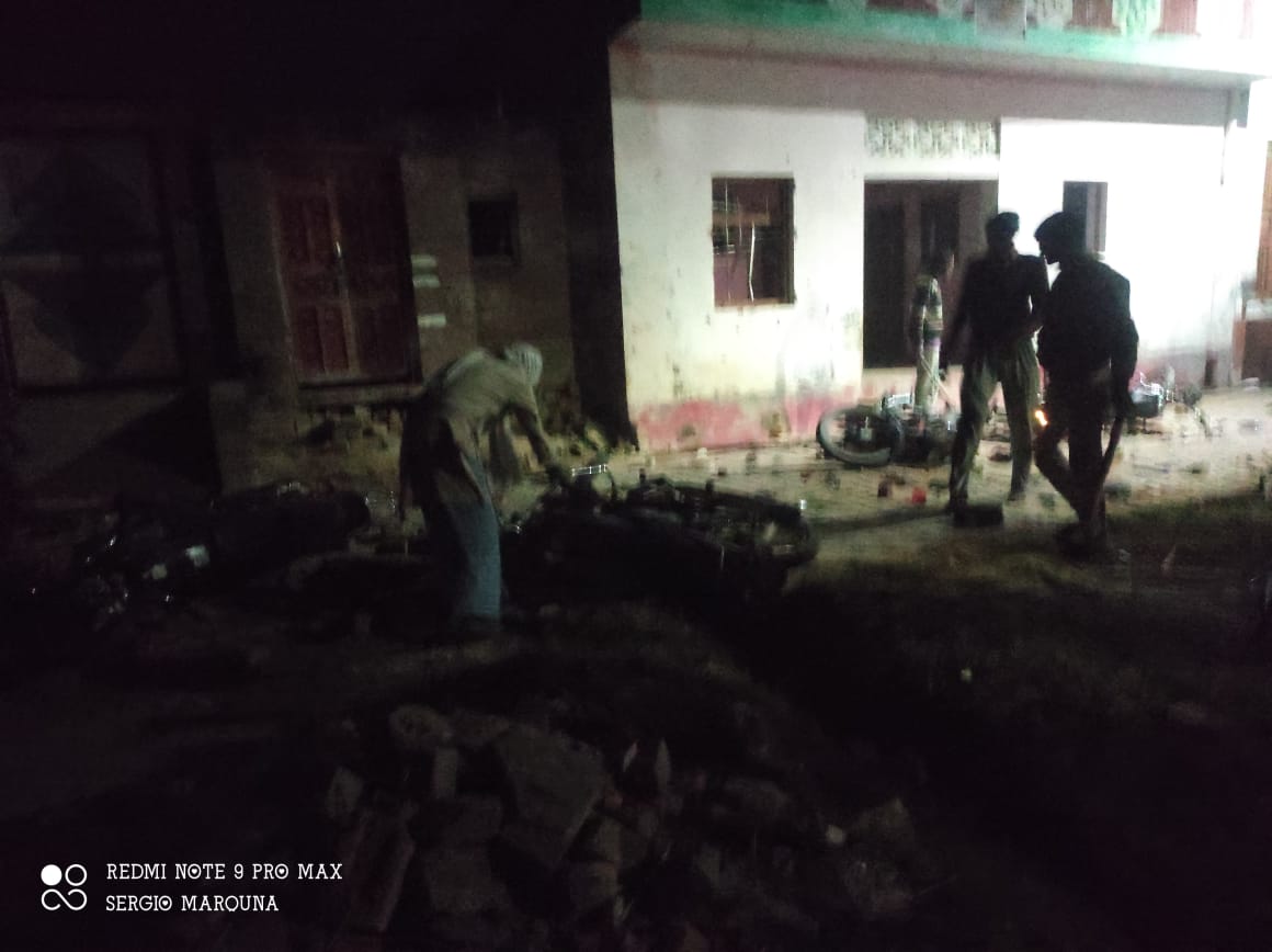 हरदोई में चकबंदी विवाद को लेकर दो पक्ष भिड़े 