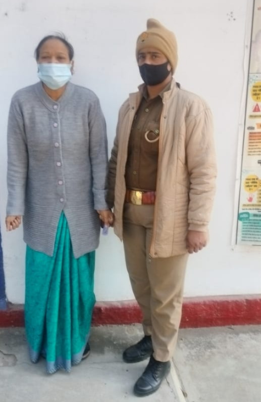 सफाई कर्मी से धोखाधड़ी में डीपीआरओ की लेखाकार गिरफ्तार