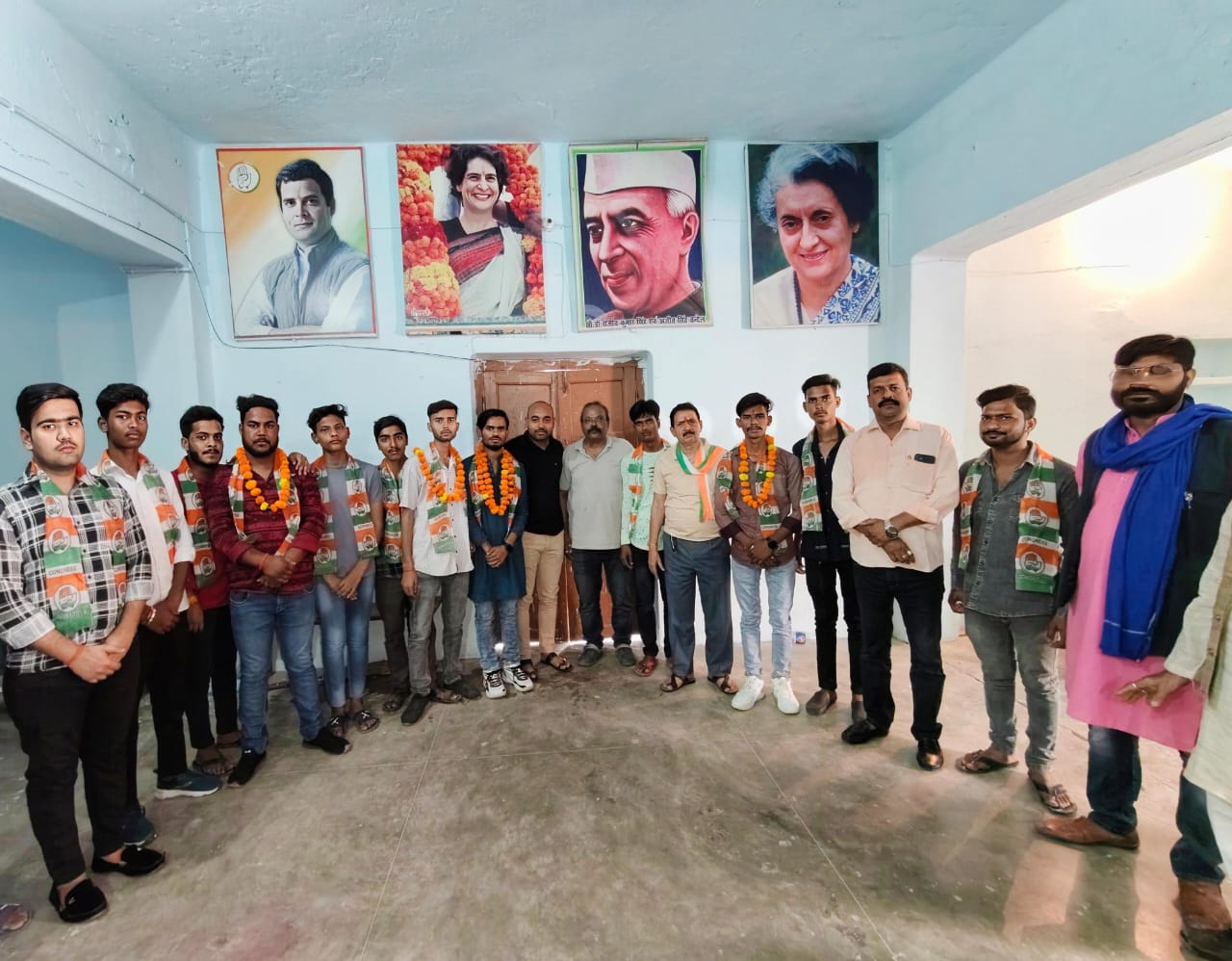 कांग्रेस पर छात्रों को गुमराह कर सदस्यता दिलाने का आरोप, हरदोई में वीडियो वायरल होने के बाद मचा बवाल