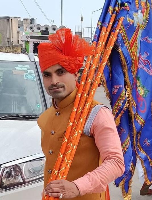 पिता की लाइसेंसी बंदूक से सराफा व्यापारी ने की खुदकुशी, 14 दिन पहले ही बना था पिता , मासूम बेटी के सिर से उठा पिता का साया