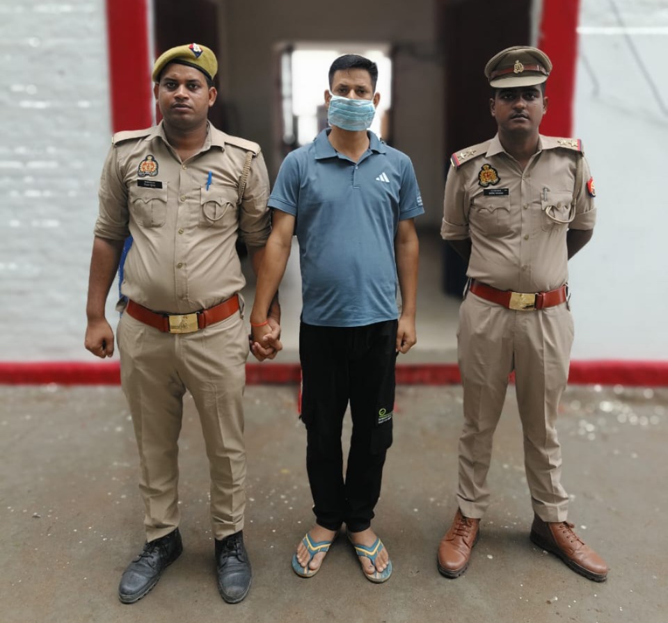 हरदोई में दर्दनाक हादसा बन गया हत्या का मामला, सिपाही निकला आरोपी, दहेज हत्या में गिरफ्तार