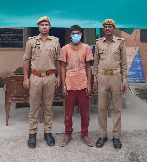 80 वर्षीय महिला से दुष्कर्म, ग्रामीणों ने आरोपी को पकड़ पुलिस के हवाले किया