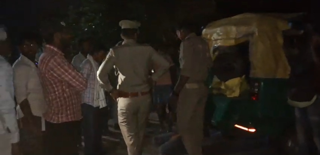 ट्रैक्टर ट्राली ने टैम्पो में मारी जोरदार टक्कर