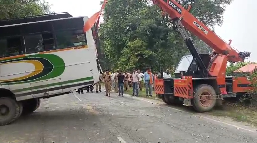 हरदोई में दर्दनाक सड़क हादसा 