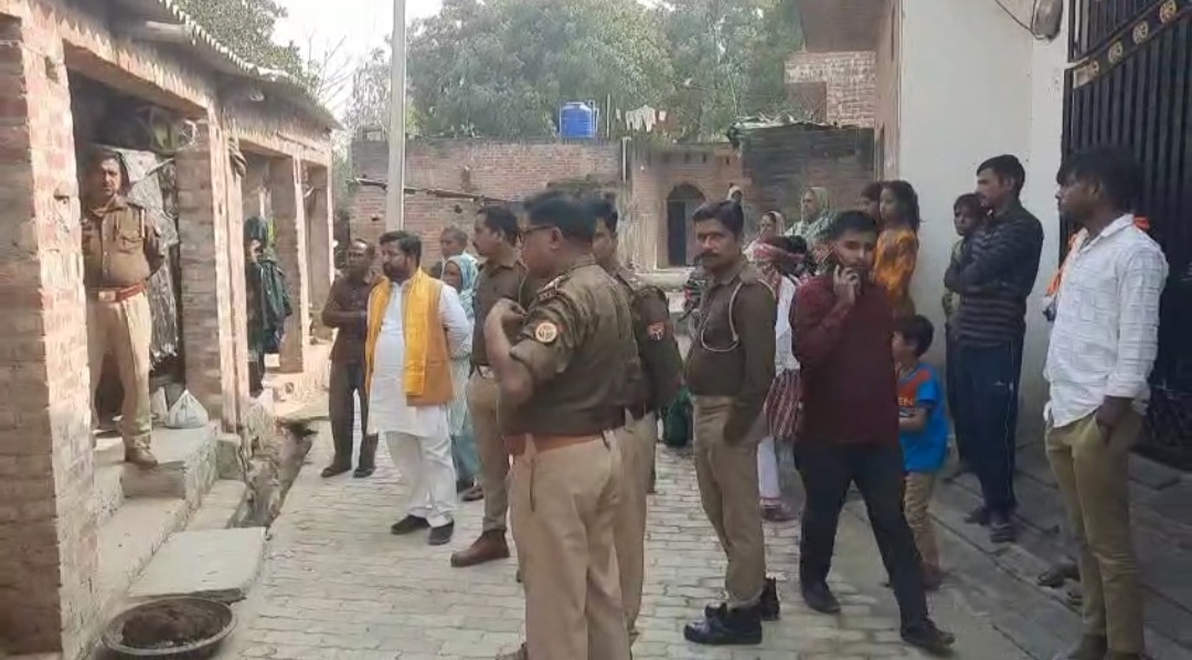 हरदोई में धर्म परिवर्तन करा कर निकाह कराया...किशोरी बरामद, आरोपी फरार 