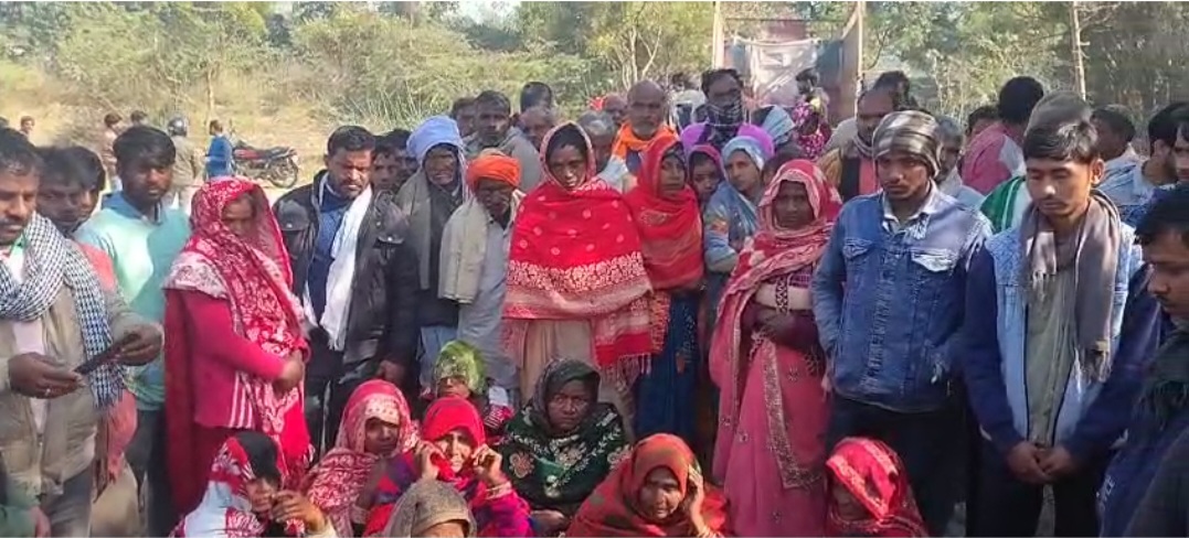 अज्ञात वाहन की टक्कर से बाइक सवार युवक की मौत