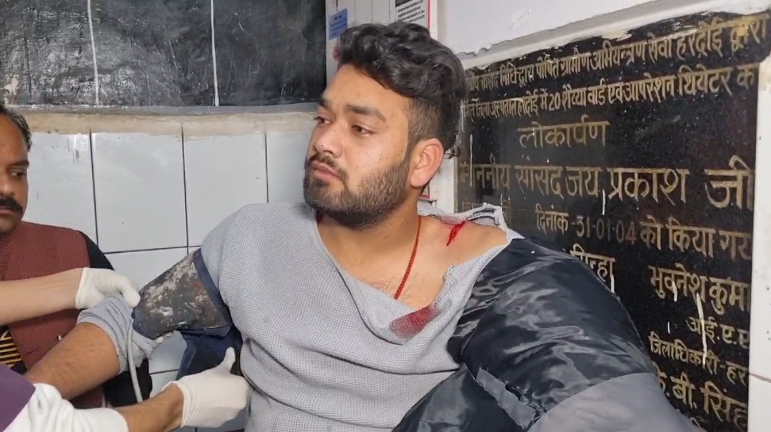 हरदोई में दबंगों ने अधिवक्ता पुत्र को मारी गोली,गंभीर हालत में मेडिकल कॉलेज में भर्ती, हमलावरों की तलाश में जुटी पुलिस