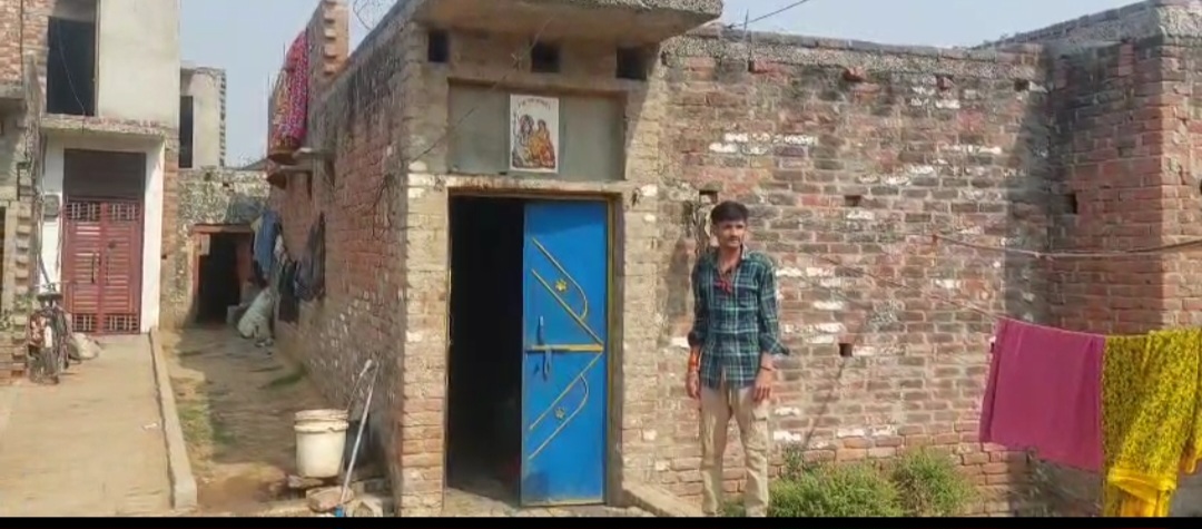 हरदोई के प्राइवेट कर्मचारी को 26 करोड़ रुपए का आयकर नोटिस