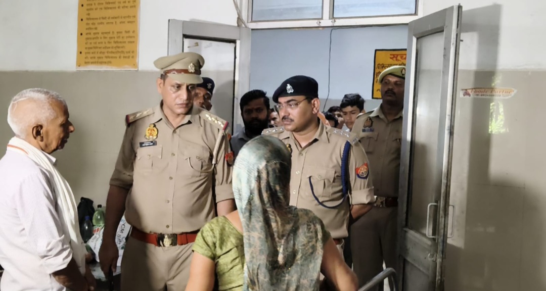 मेडिकल कॉलेज के अधीन जिला महिला अस्पताल से नवजात बच्चा हुआ चोरी, परिजनों ने अस्पताल प्रशाशन पर लगाया आरोप, पुलिस जांच में जुटी