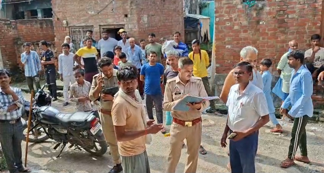 हरदोई में डॉक्टर की लापरवाही से 4 साल के मासूम की मौत, क्लिनिक छोड़कर डॉक्टर फरार