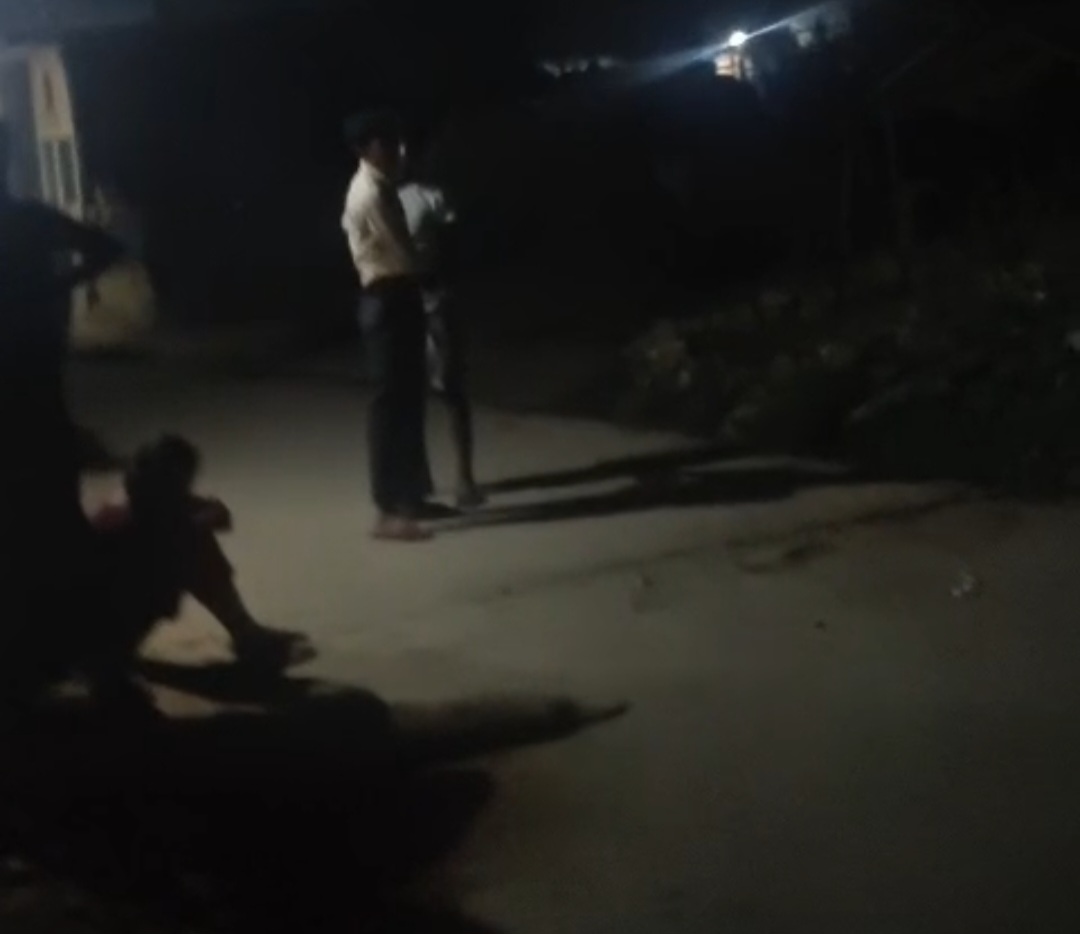 हरदोई में प्रधान को गोली मारने की धमकी का वीडियो वायरल, पंचायत चुनाव की रंजिश से उपजा विवाद, पहले भी कर चुके है मारपीट